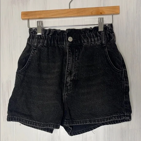 Urban Outfitters BDG Black Denim High Rise Shorts Size S - Picture 1 of 7